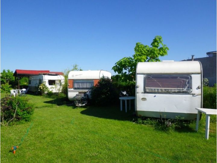 Campingul La Rulote Tel 075217